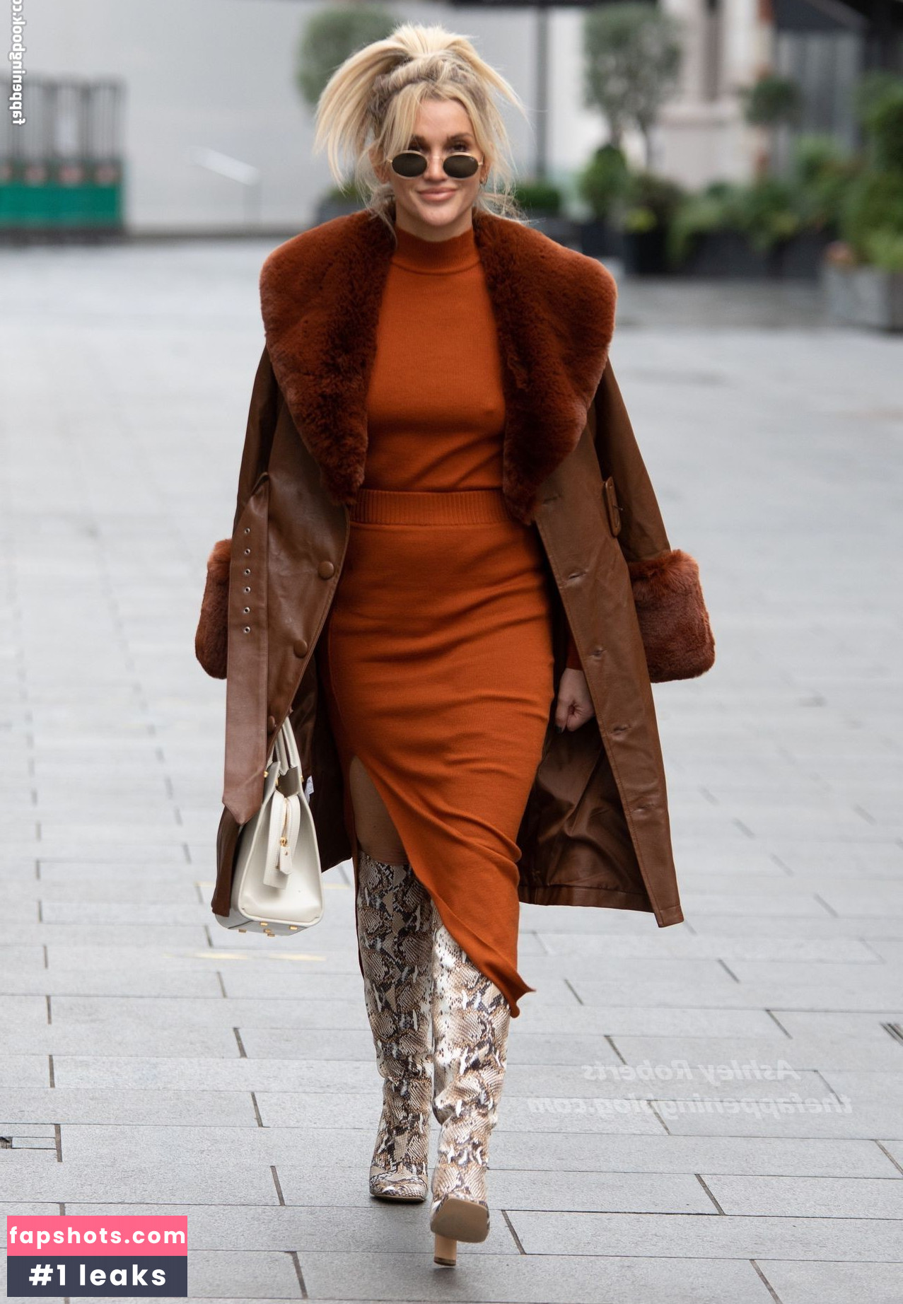 Ashley Roberts Nahé úniky fotek pouze od fanoušků #637 - Fapshots