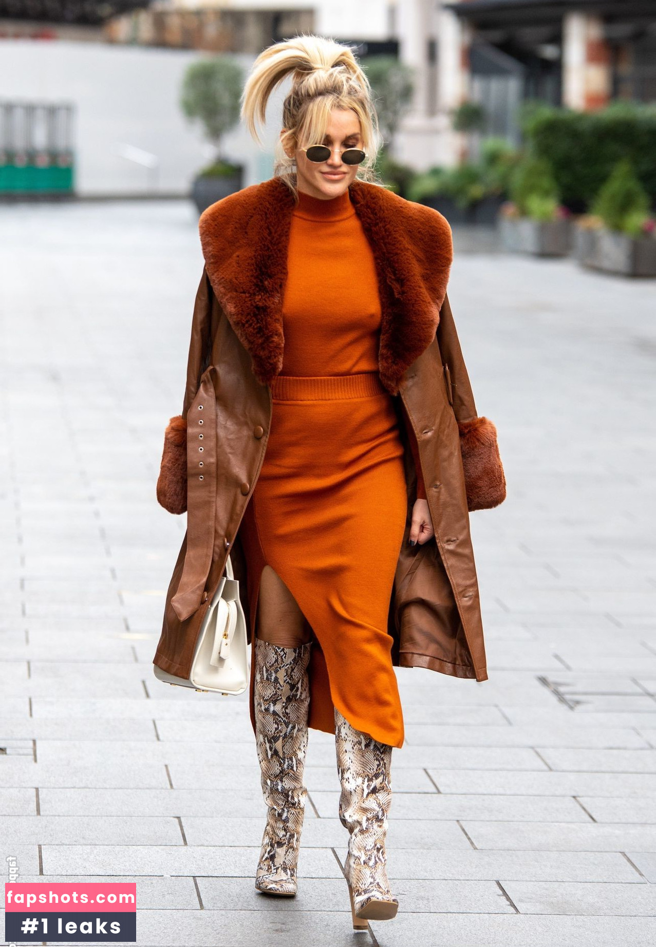 Ashley Roberts Nahé úniky fotek pouze od fanoušků #640 - Fapshots