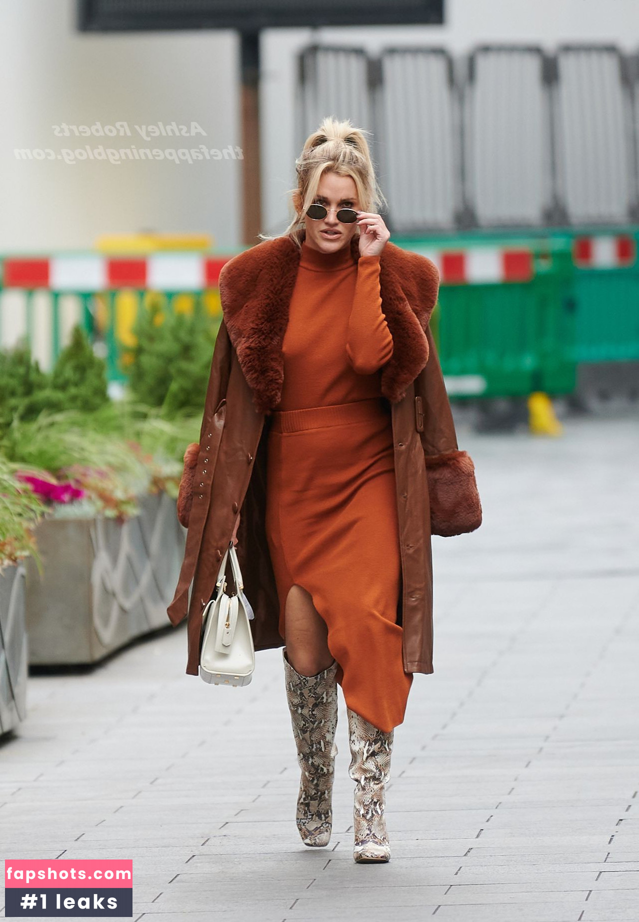 Ashley Roberts Nahé úniky fotek pouze od fanoušků #644 - Fapshots