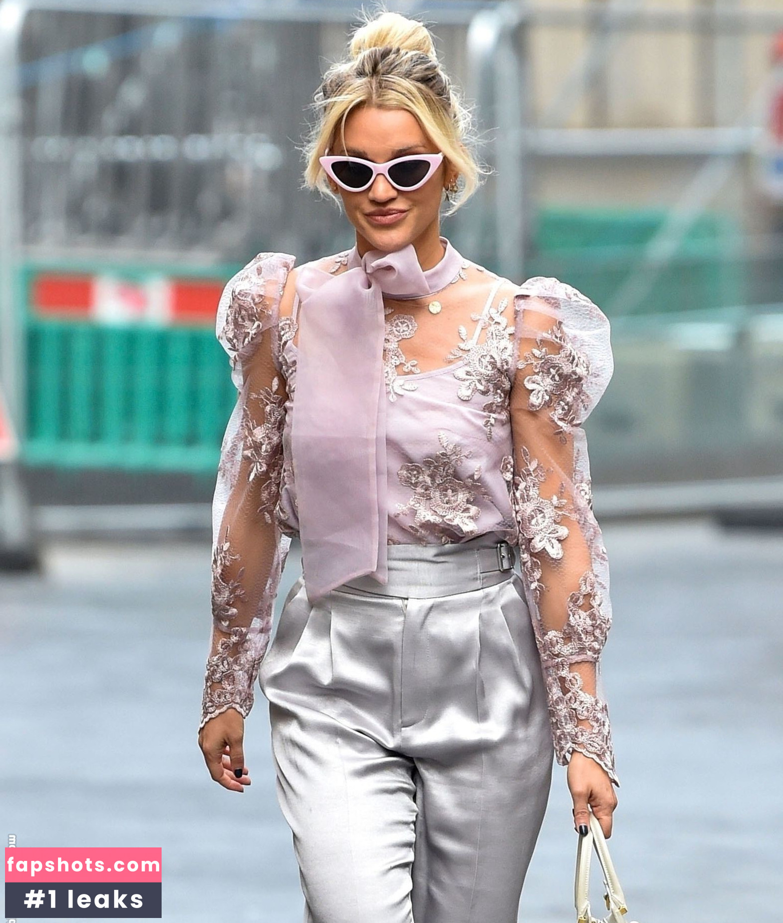 Ashley Roberts Nahé úniky fotek pouze od fanoušků #667 - Fapshots