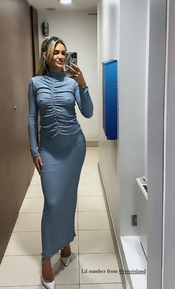 ashley-roberts gallery photo #387