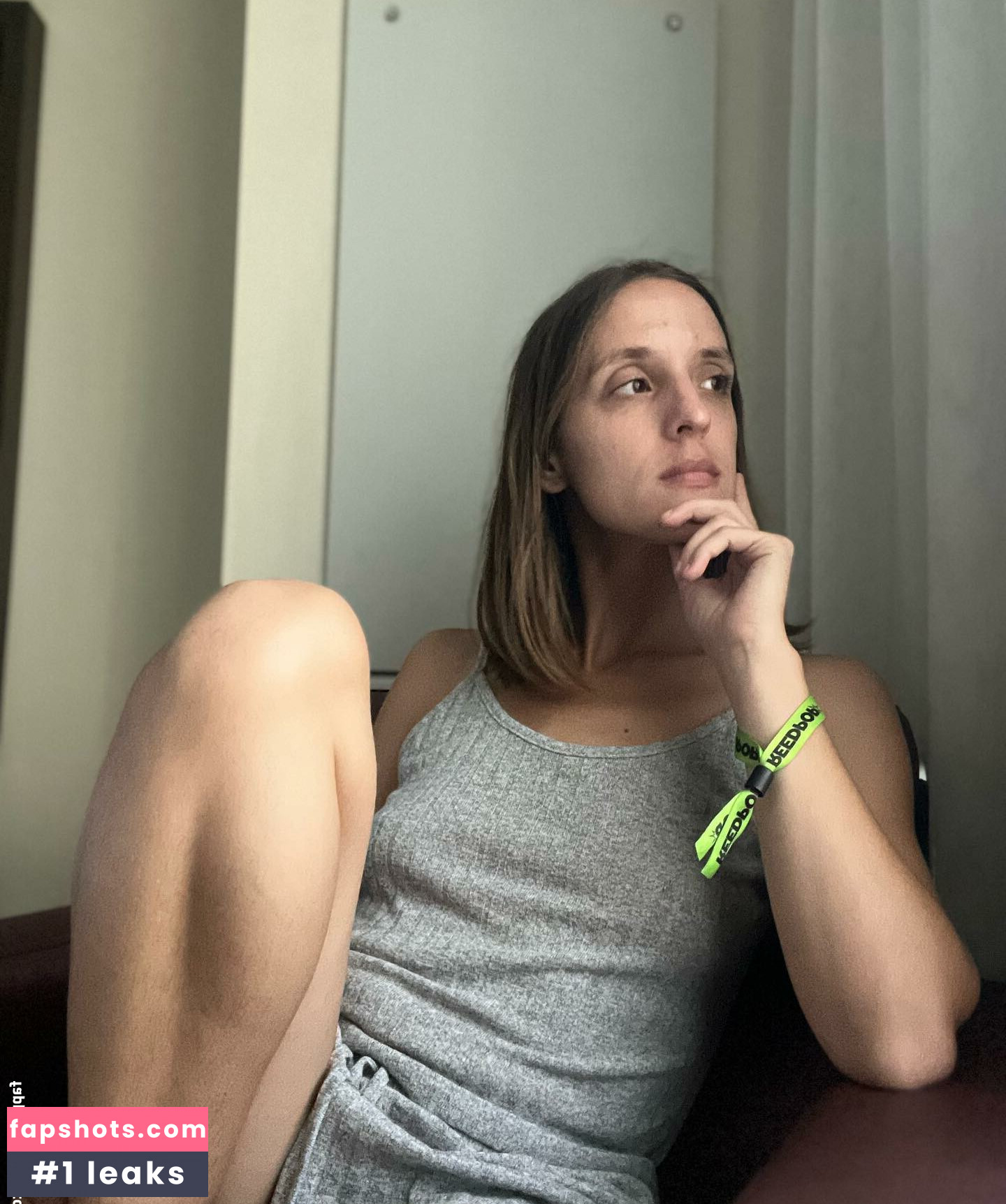 Ashley Victoria Robinson gallery photo #19