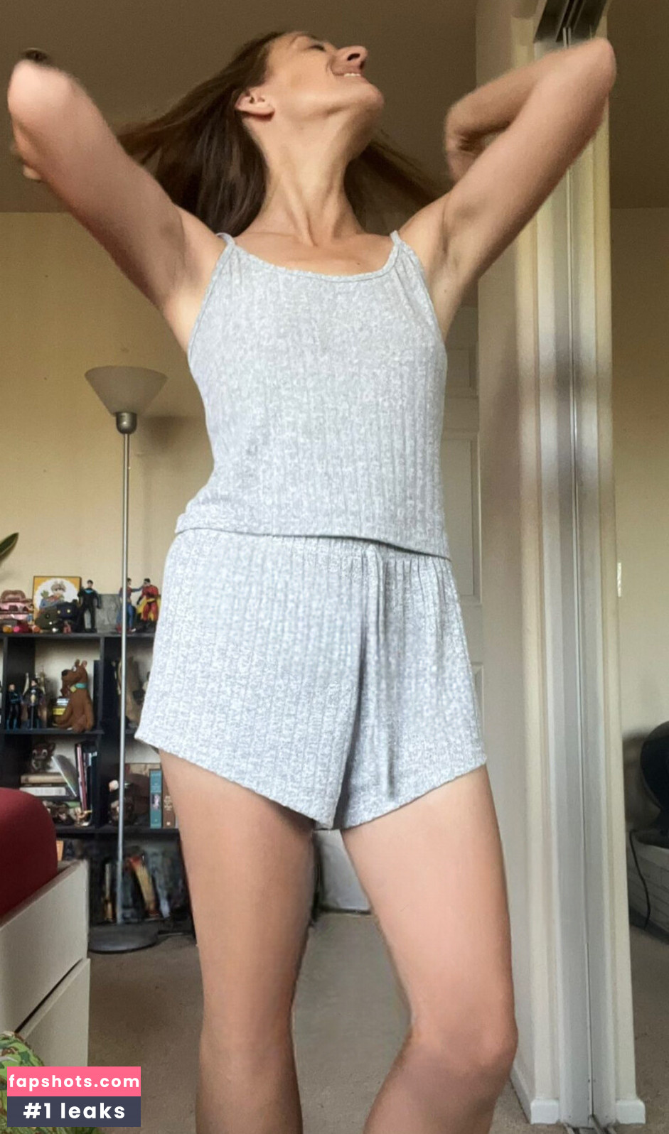 Ashley Victoria Robinson gallery photo #34