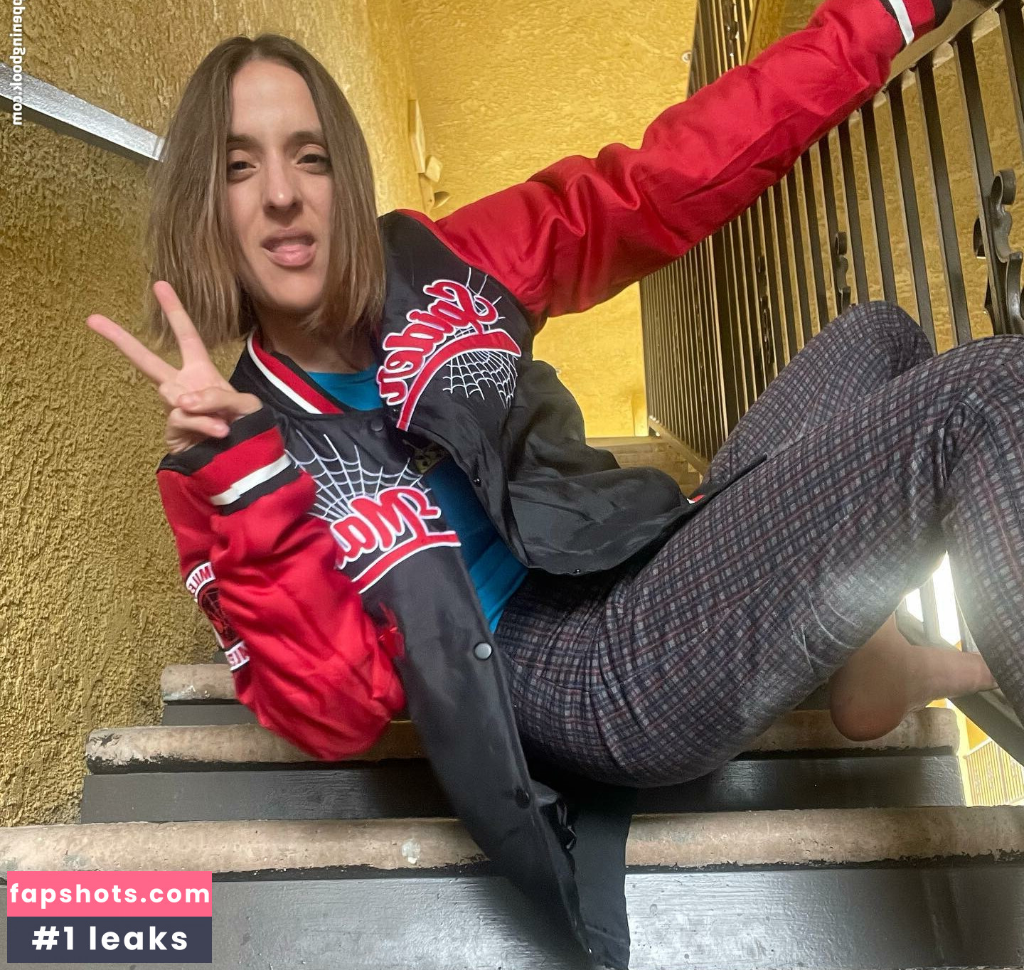 Ashley Victoria Robinson gallery photo #44