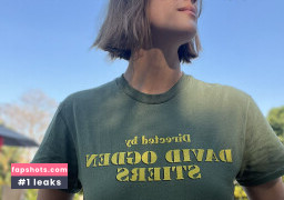 Ashley Victoria Robinson gallery photo #7