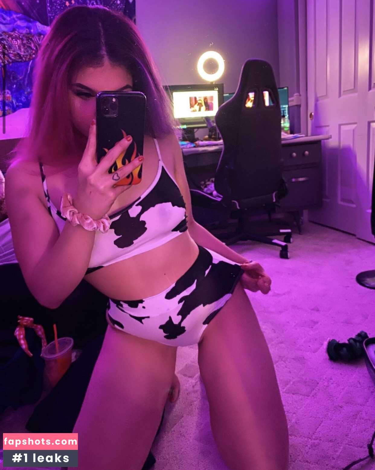 ashleybtw Nude Leaks OnlyFans Photos #4 - LeakJerk