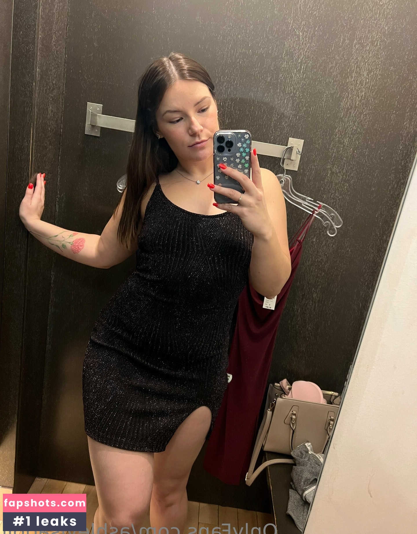 ashleyisadoll gallery photo #2