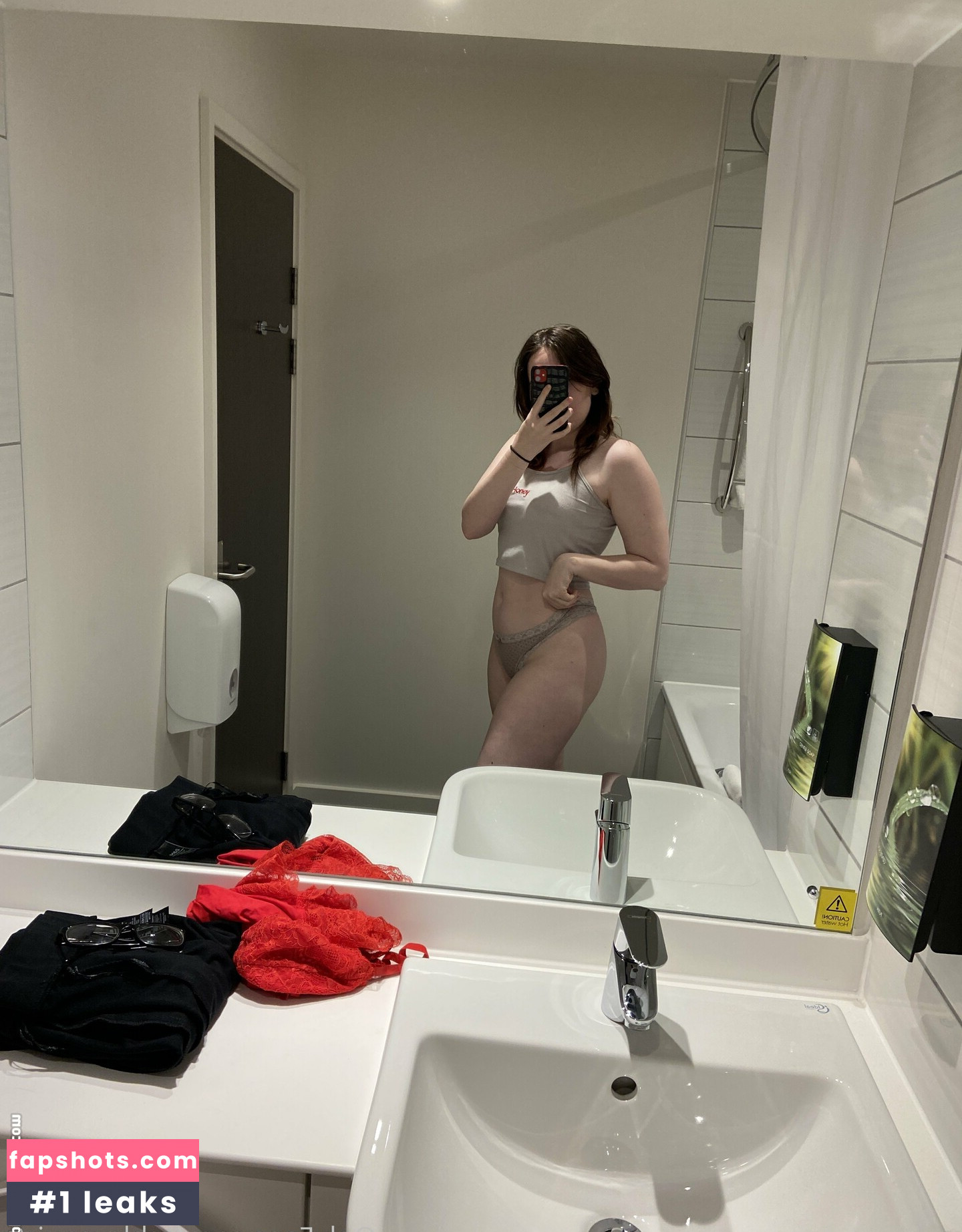 ashleysquirts gallery photo #3