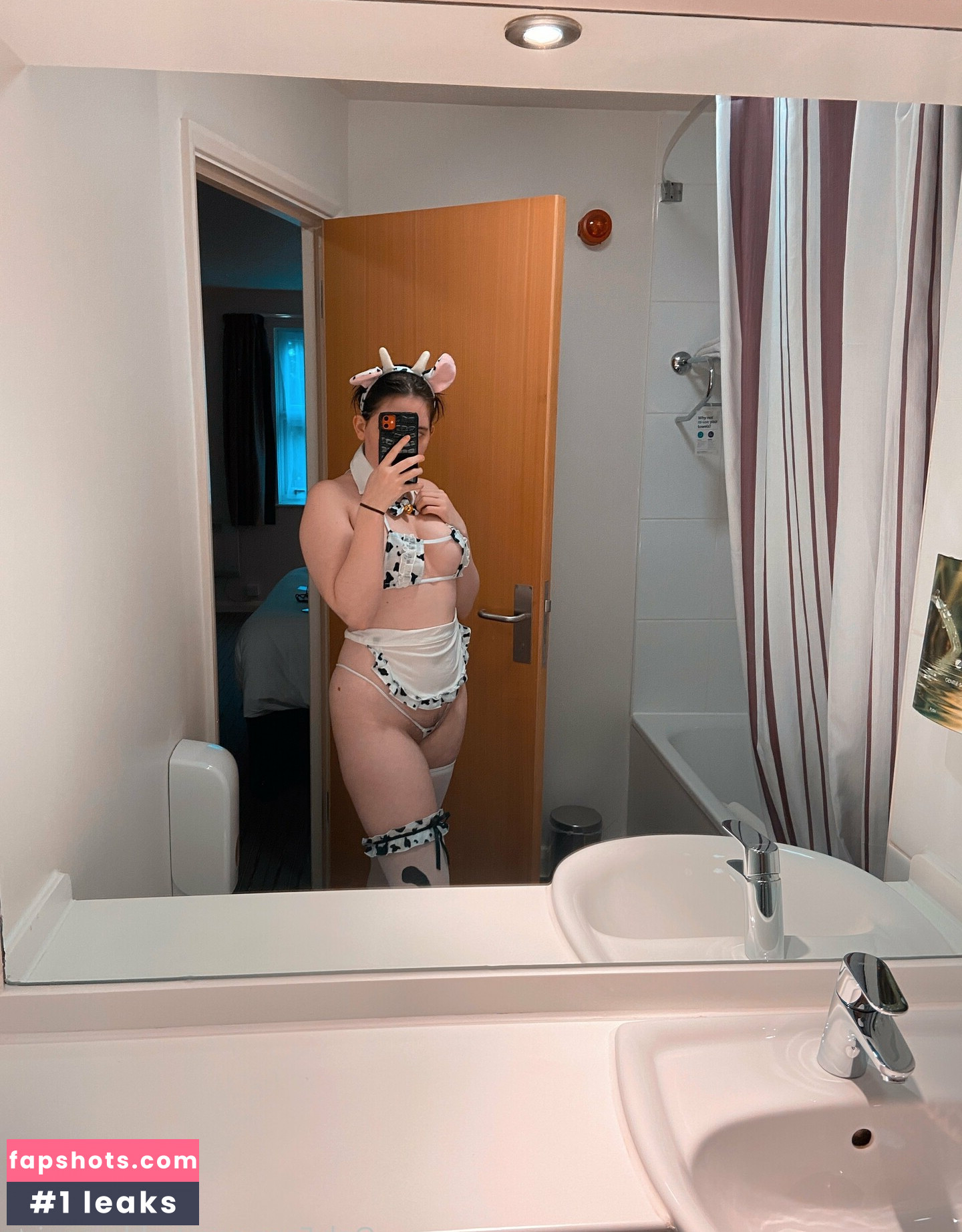 ashleysquirts gallery photo #5