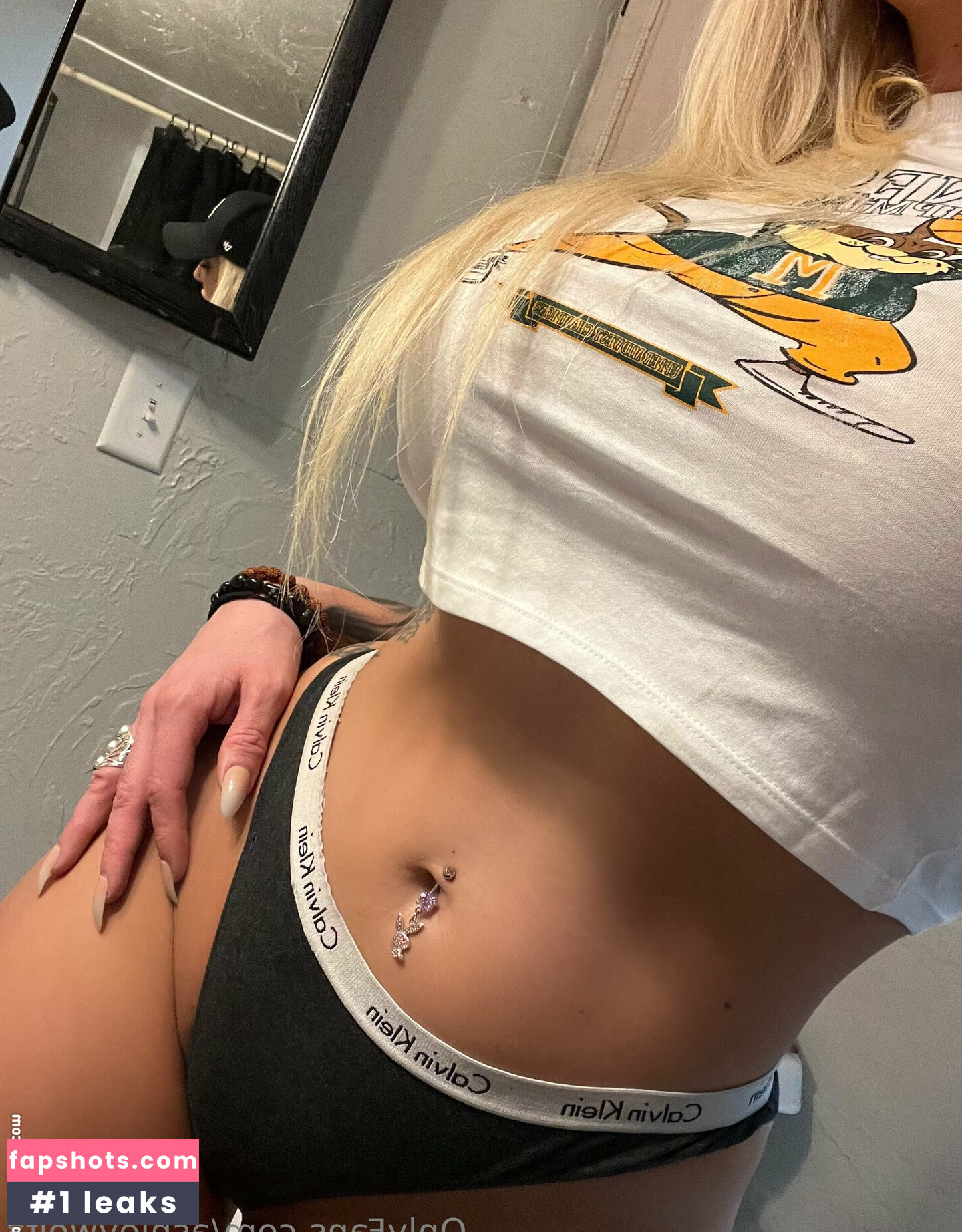 ashleywolfx Nude Leaks OnlyFans Photos #13 - Fapshots