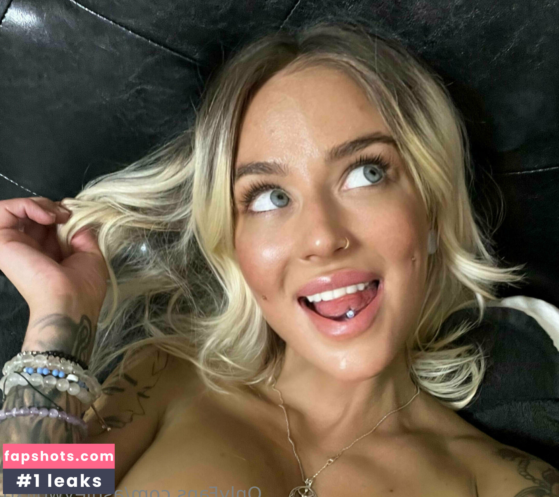 ashleywolfxo Nude Leaks OnlyFans Photos #129 - LeakJerk