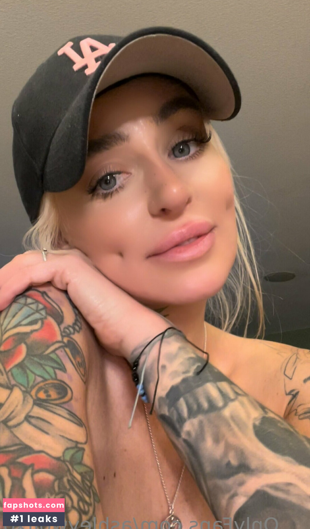 ashleywolfxo Nude Leaks OnlyFans Photos #43 - LeakJerk