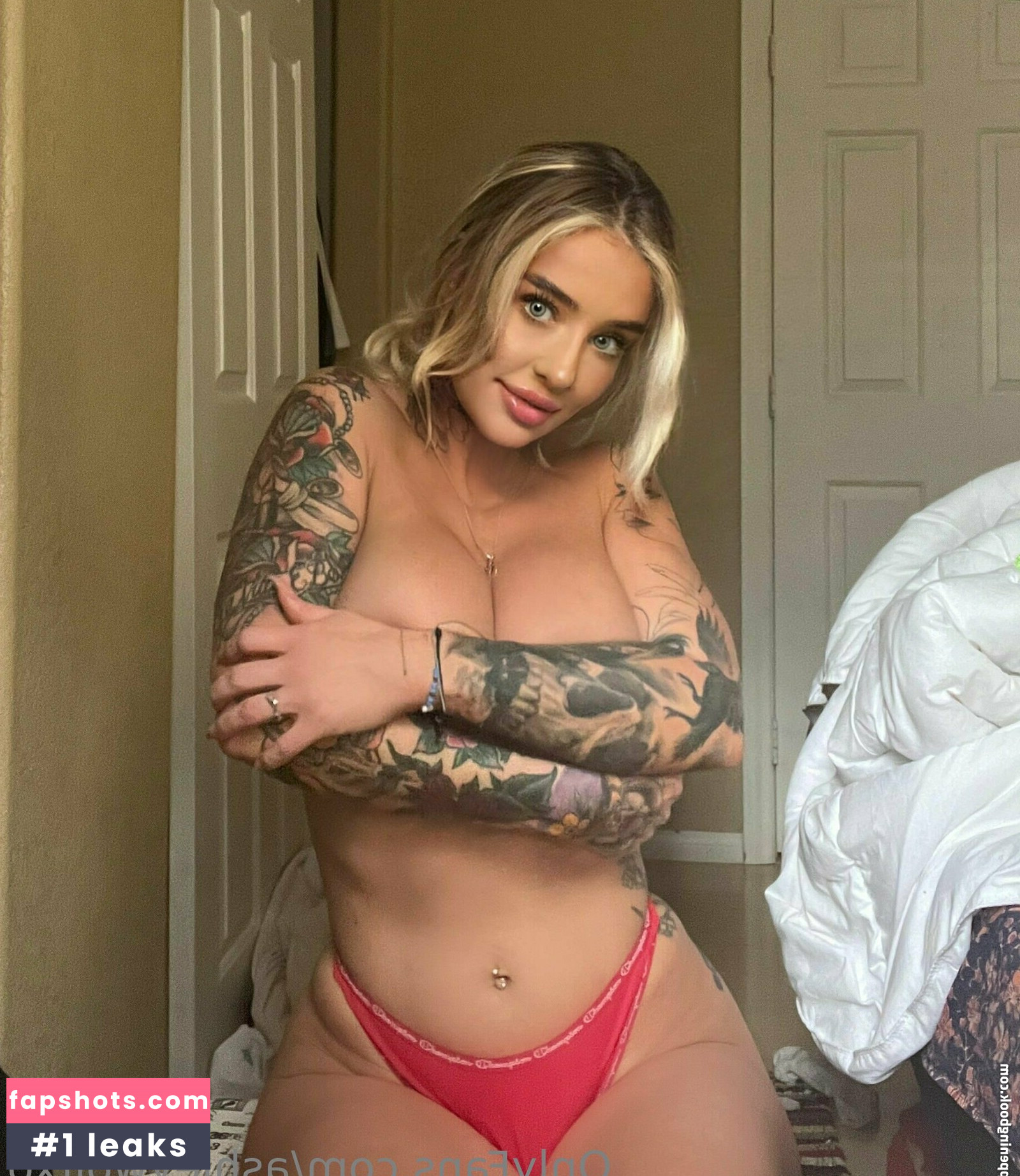 ashleywolfxo Nude Leaks OnlyFans Photos #45 - LeakJerk