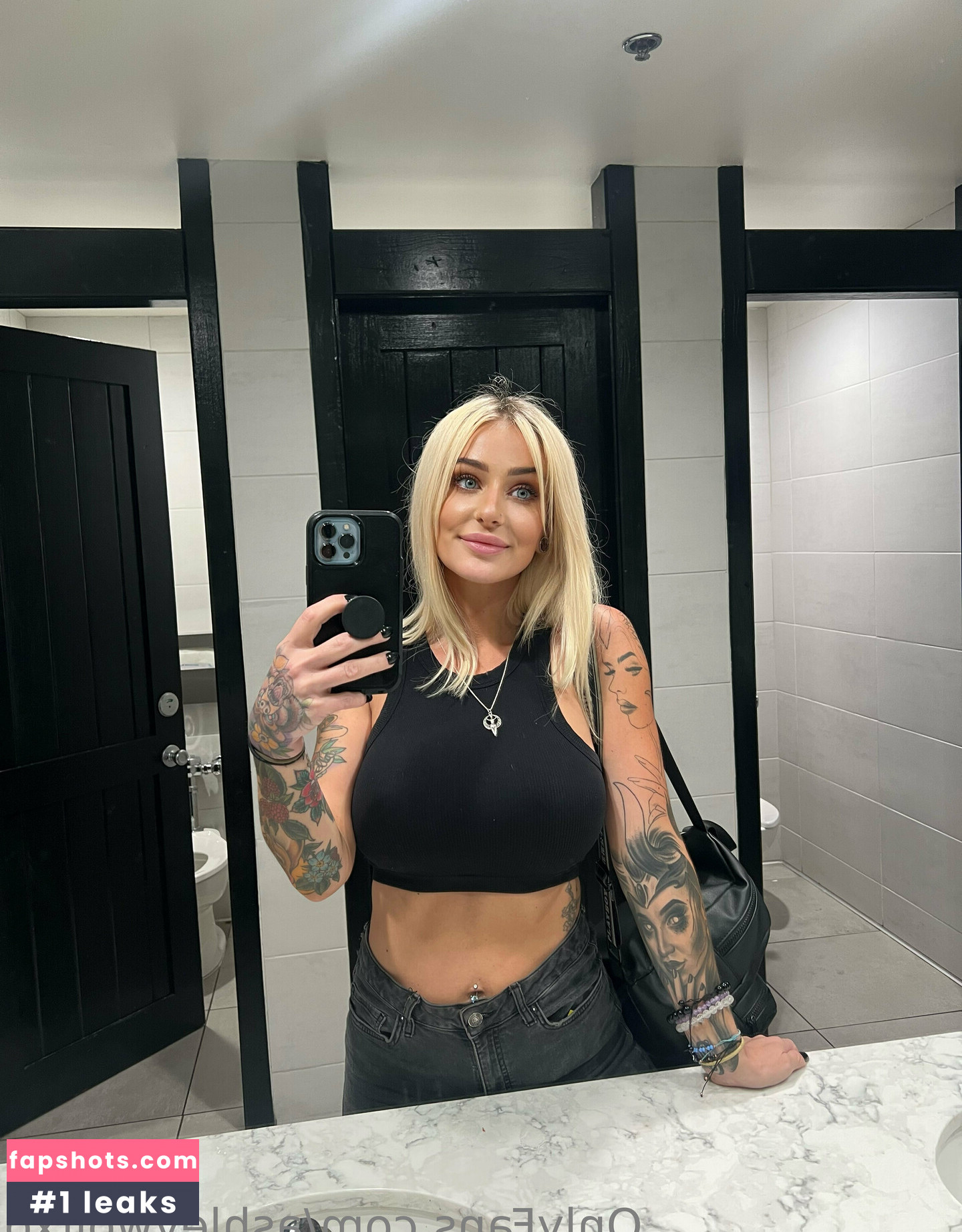 ashleywolfxo Nude Leaks OnlyFans Photos #90 - LeakJerk