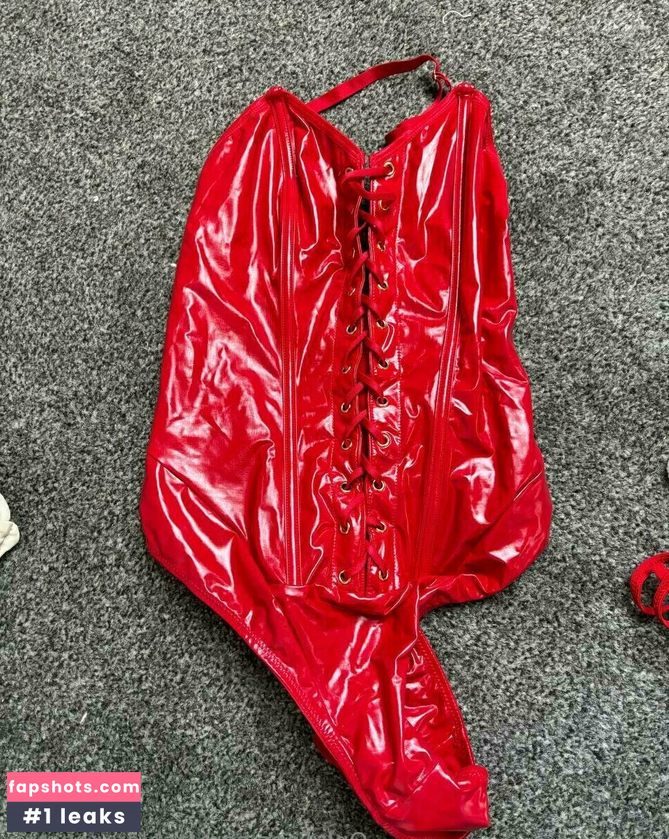 ashleyyyxxxxx Nude Leaks OnlyFans Photos #9 - Fapshots