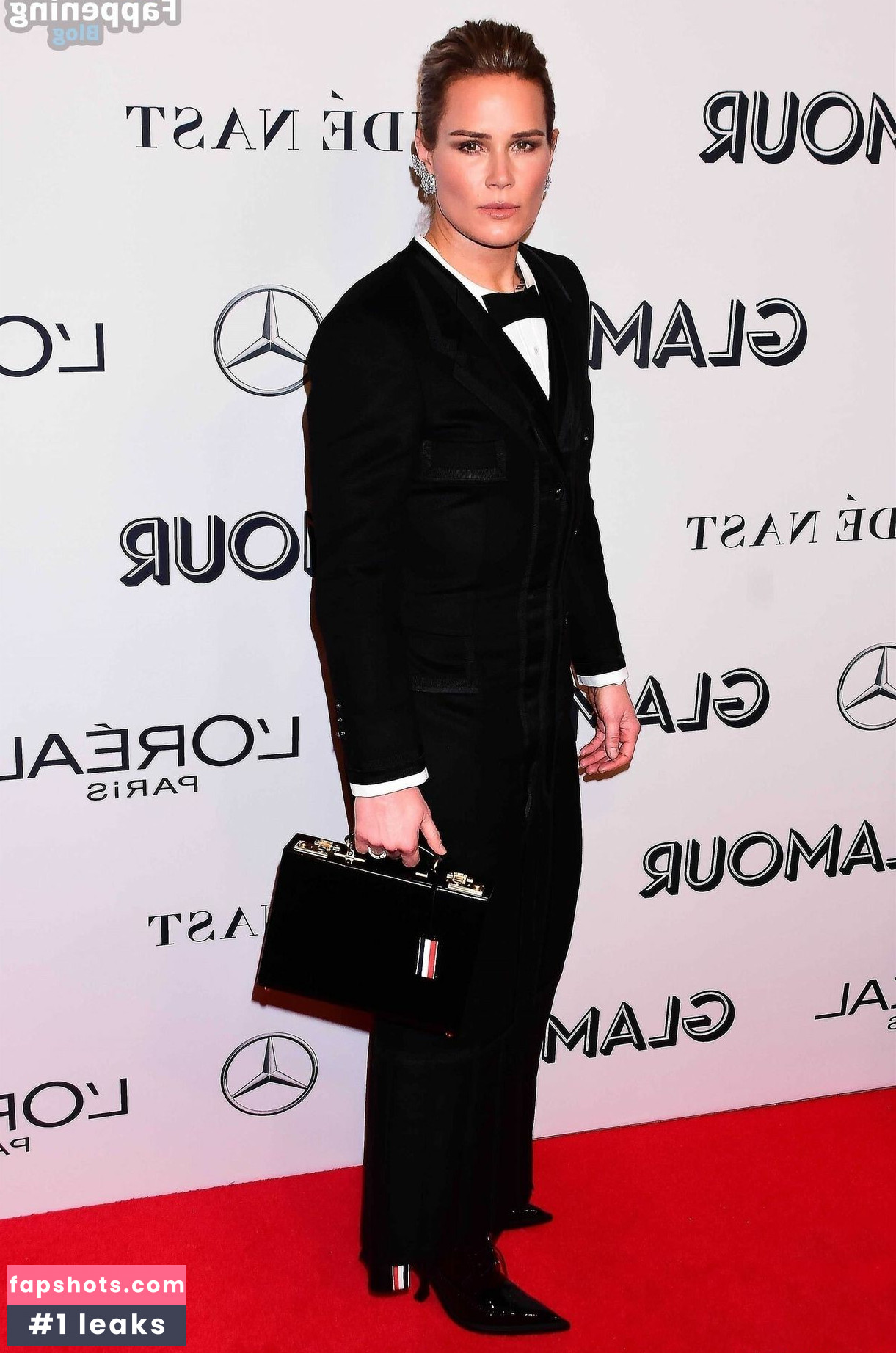 Ashlyn Harris gallery photo #13