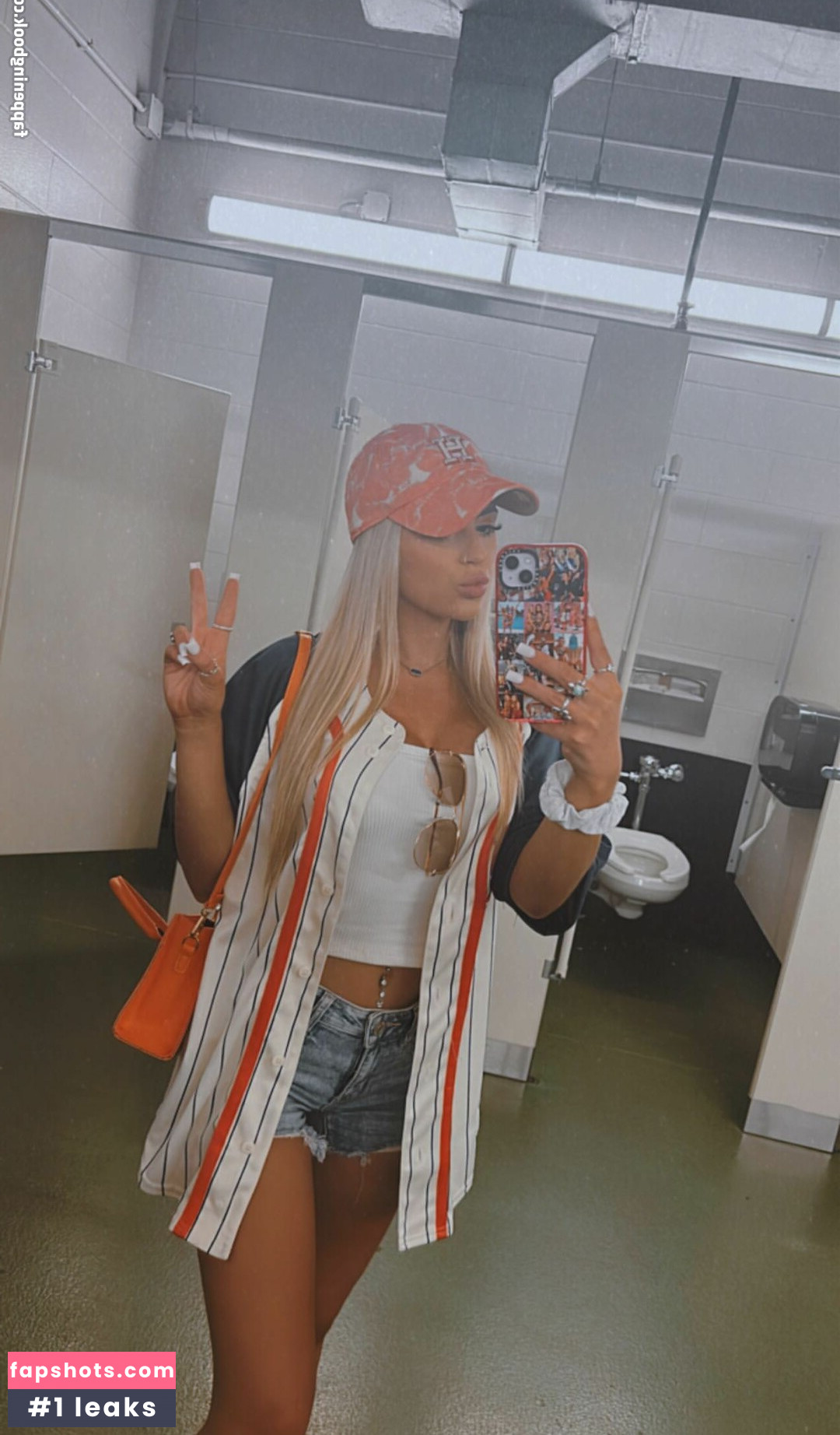 Ashlyn Sharp Nude Leaks OnlyFans Photos #20 - LeakJerk