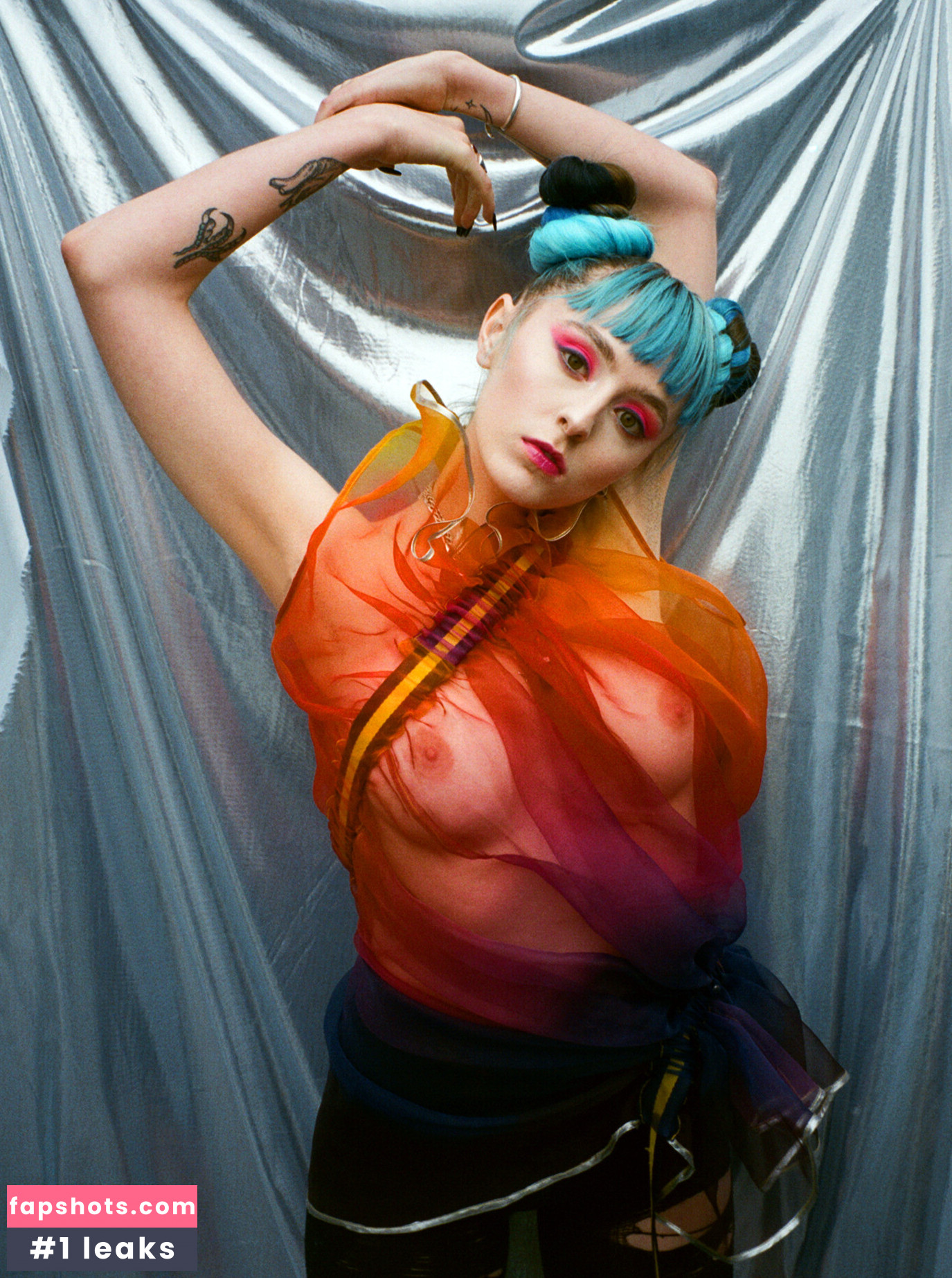 Ashnikko gallery photo #102