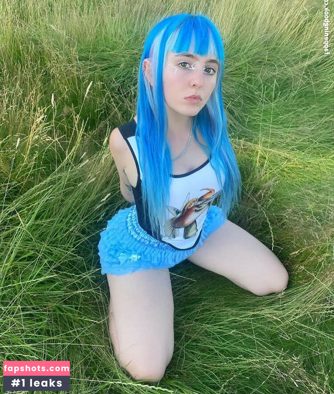 Ashnikko gallery photo #113