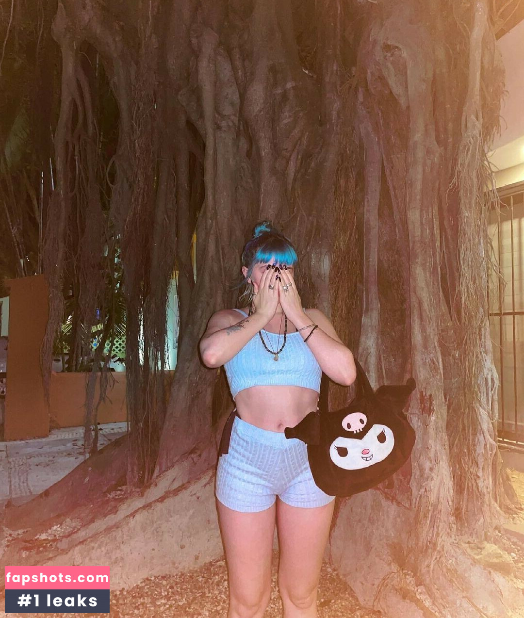 Ashnikko gallery photo #119