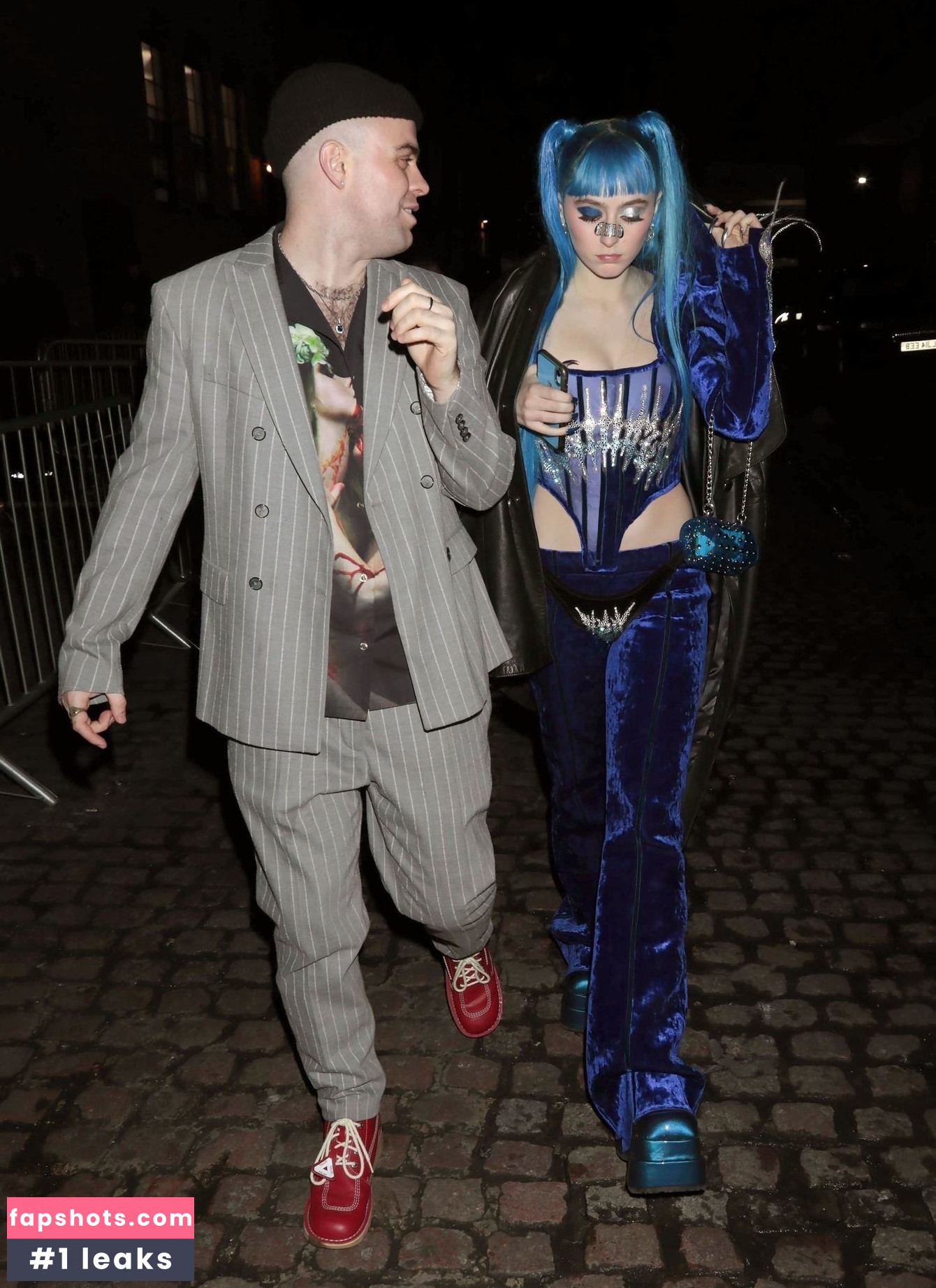 Ashnikko gallery photo #147