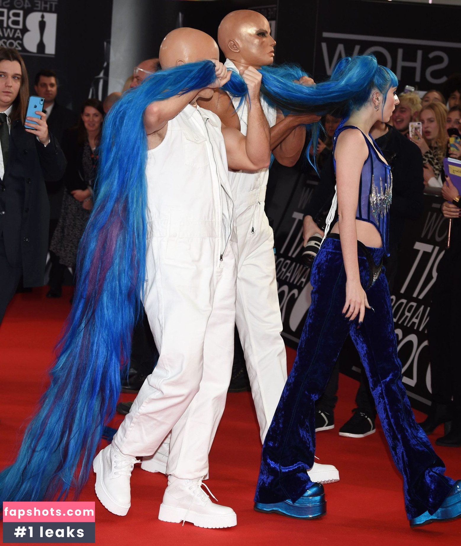 Ashnikko gallery photo #151