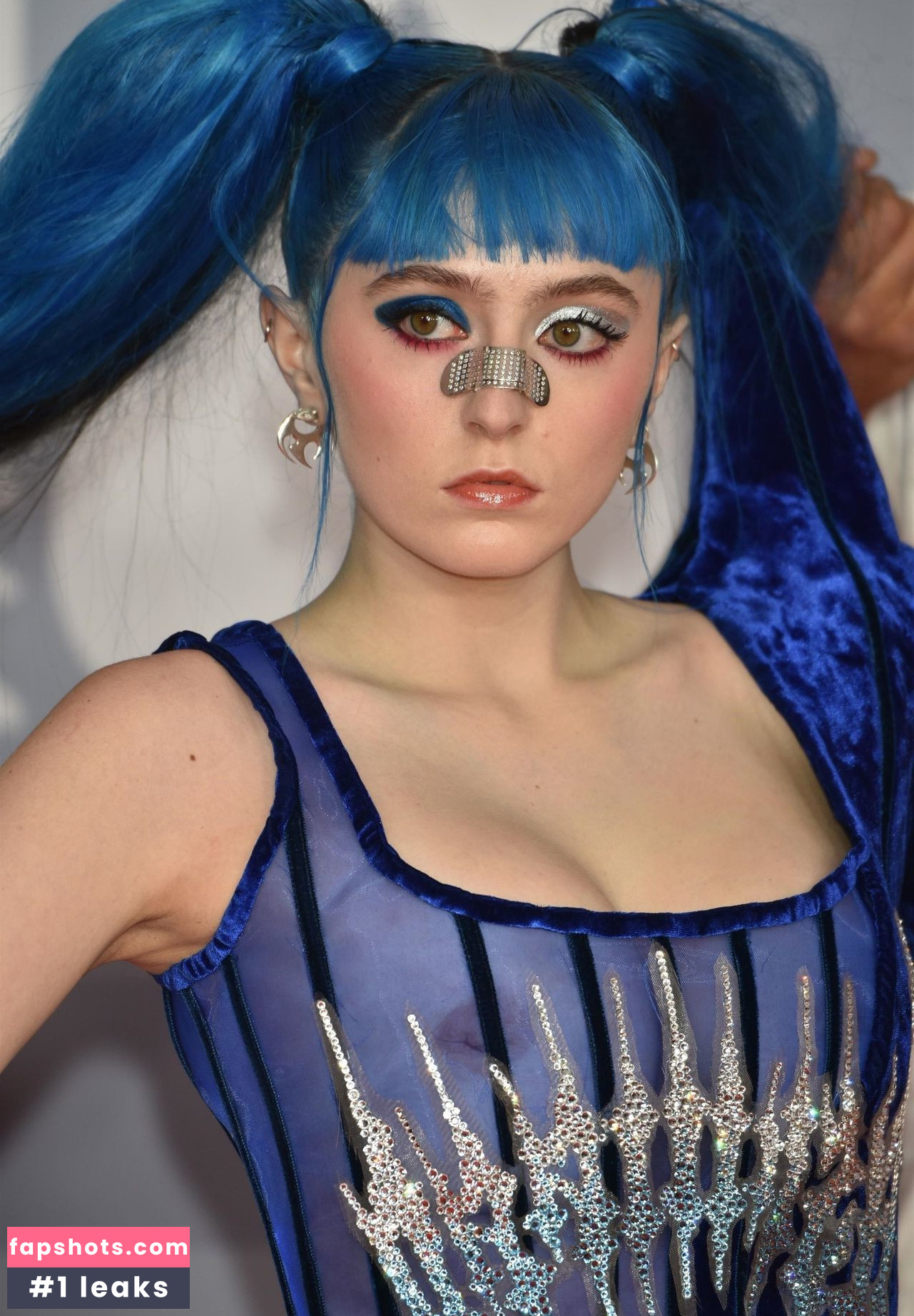 Ashnikko gallery photo #162