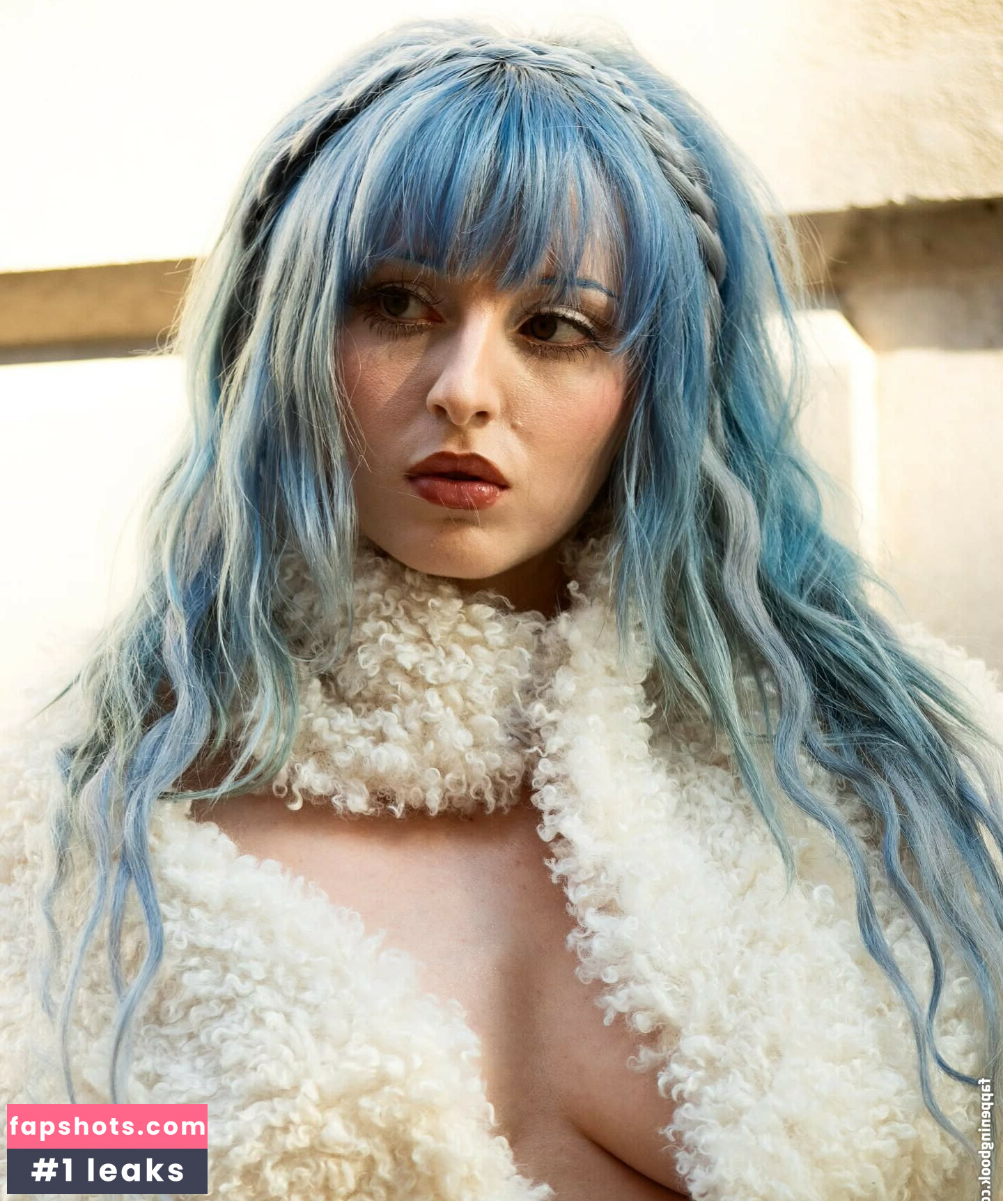 Ashnikko gallery photo #18