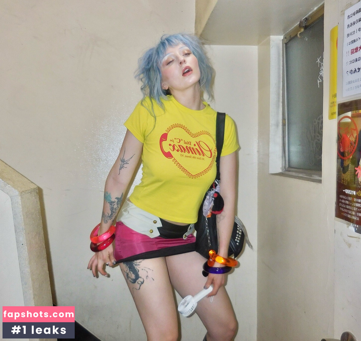 Ashnikko gallery photo #44