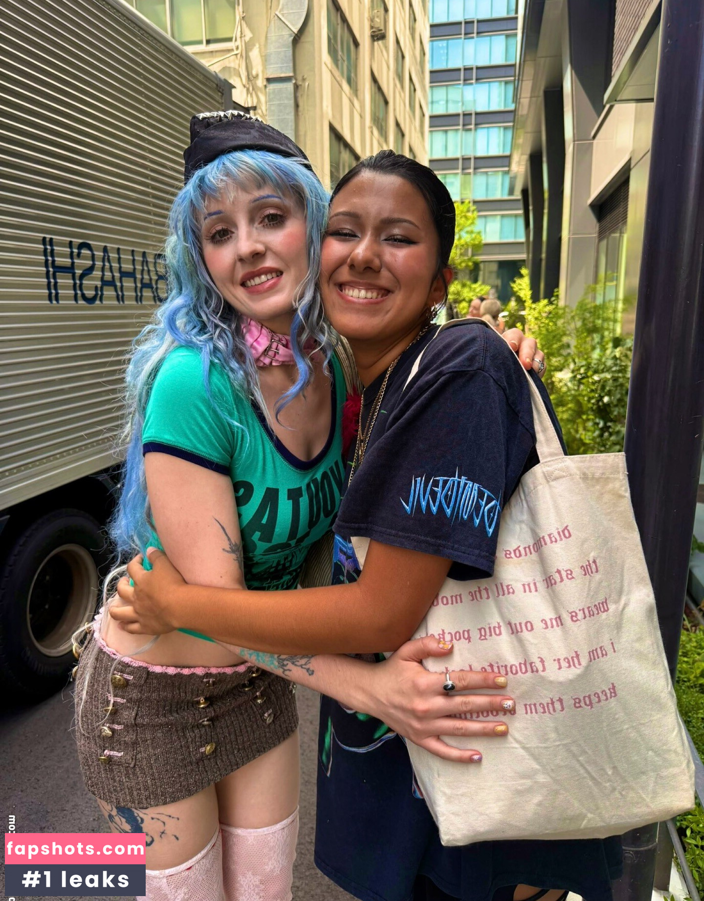 Ashnikko gallery photo #48