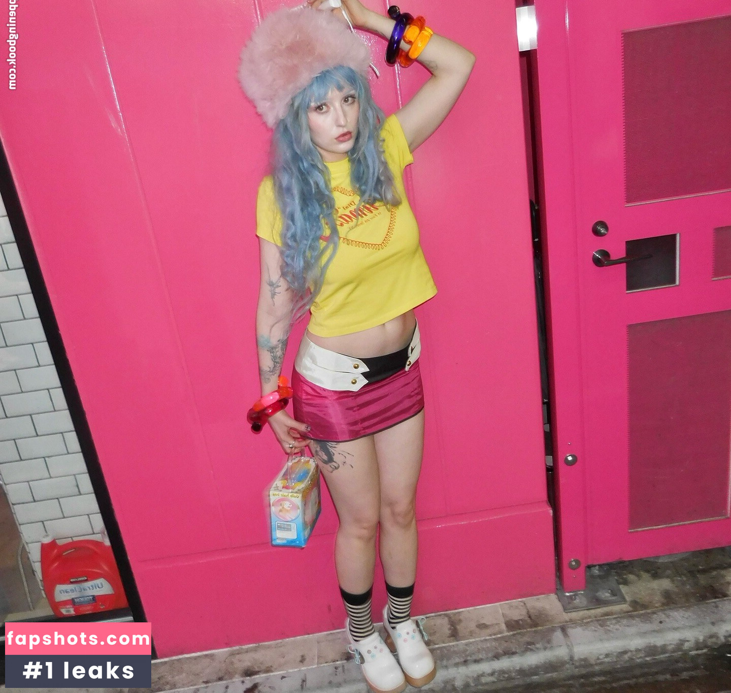 Ashnikko gallery photo #52