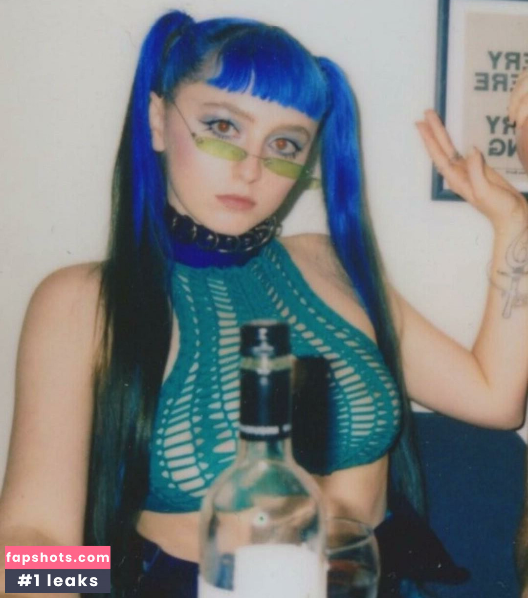 Ashnikko gallery photo #67