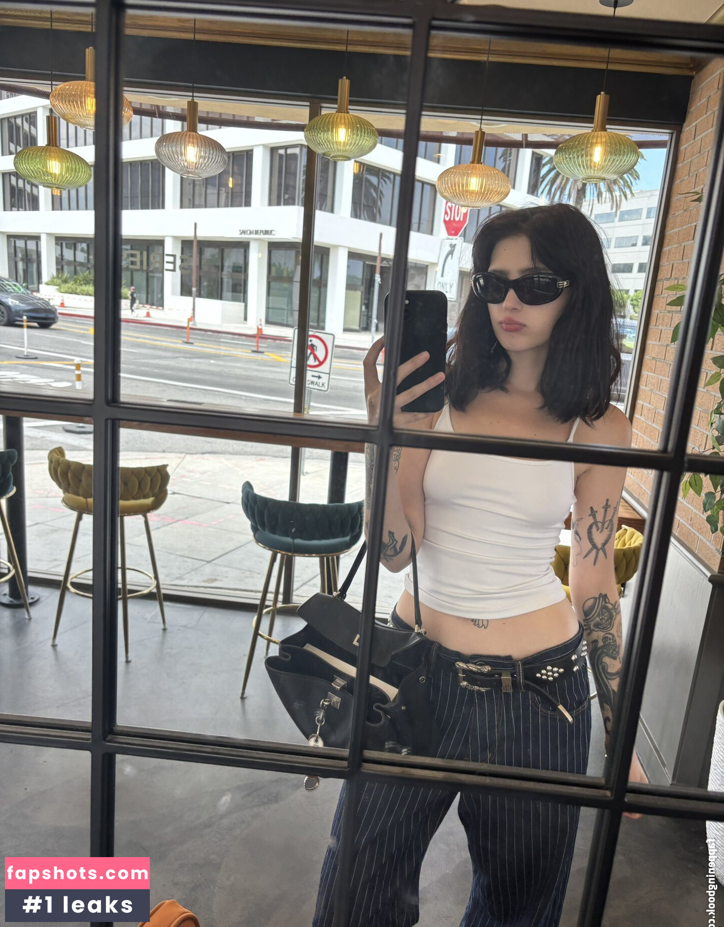 ashrosedaniels gallery photo #11