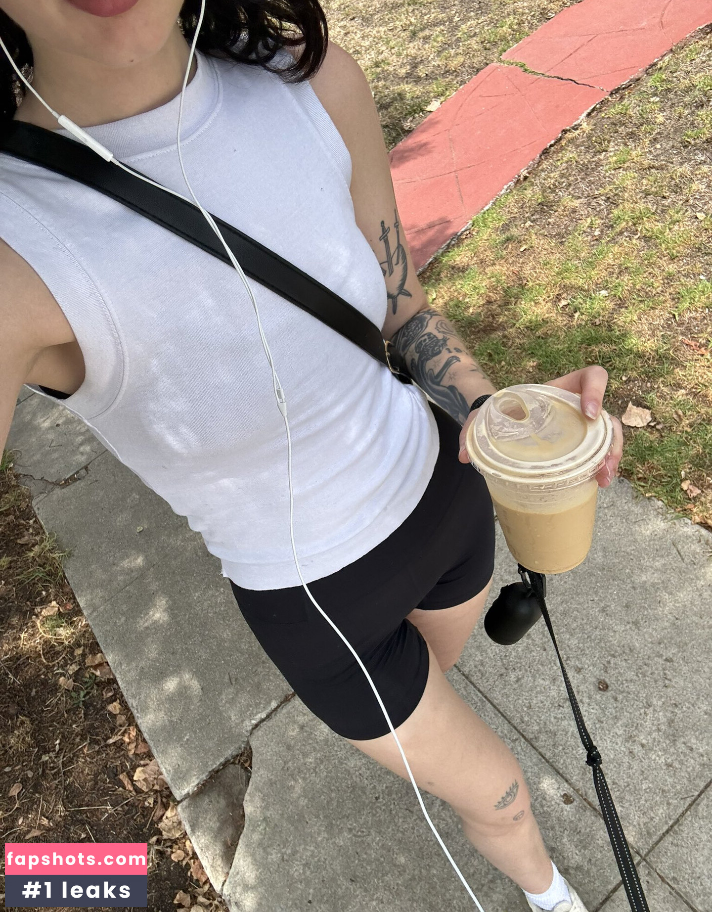 ashrosedaniels gallery photo #5