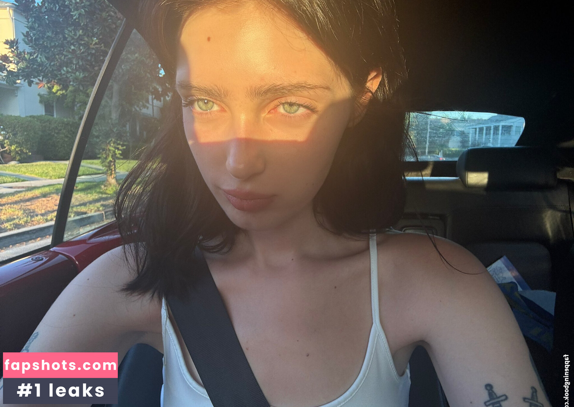 ashrosedaniels gallery photo #8