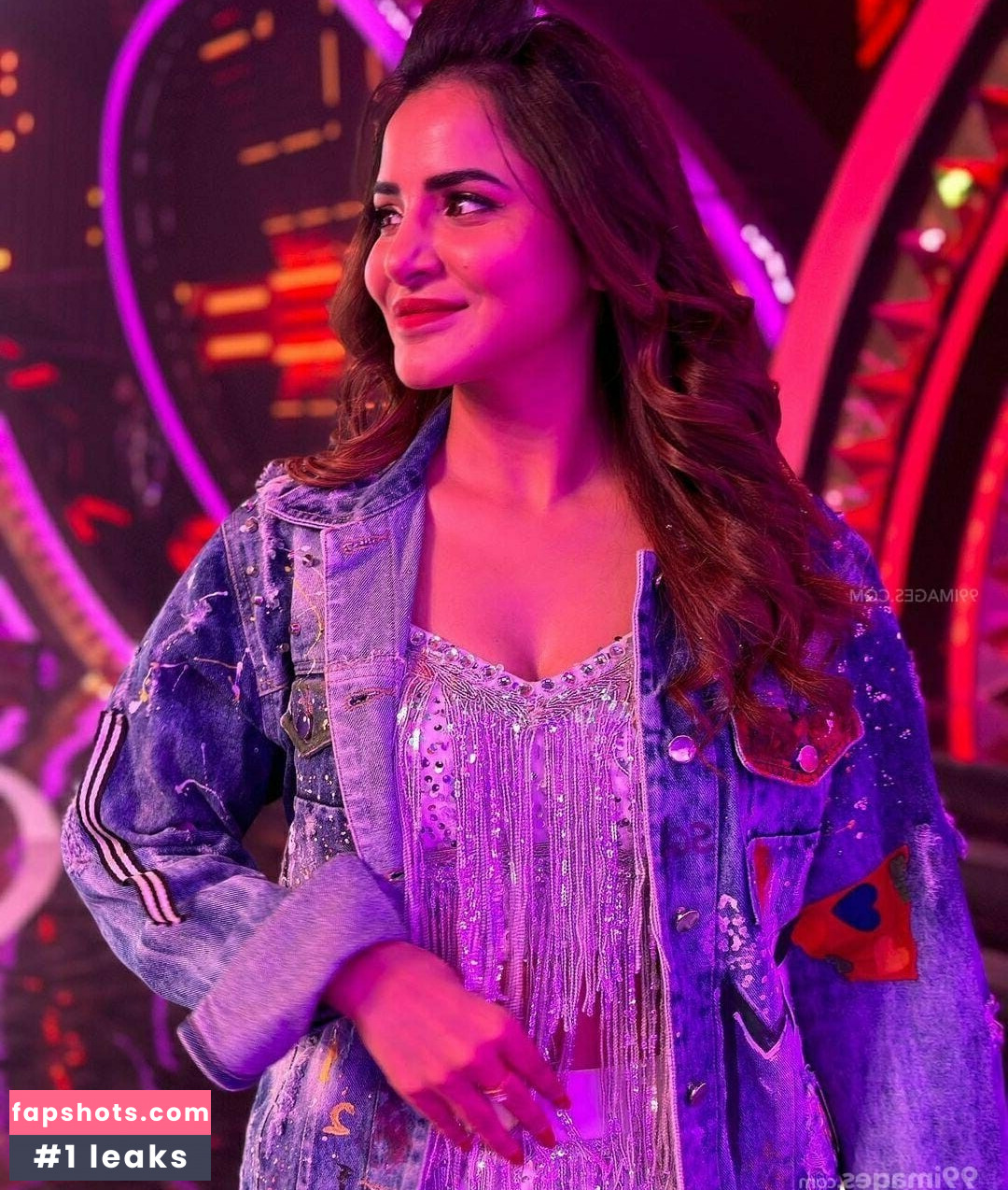 Ashu Reddy Nude Leaks OnlyFans Photos #42 - LeakJerk