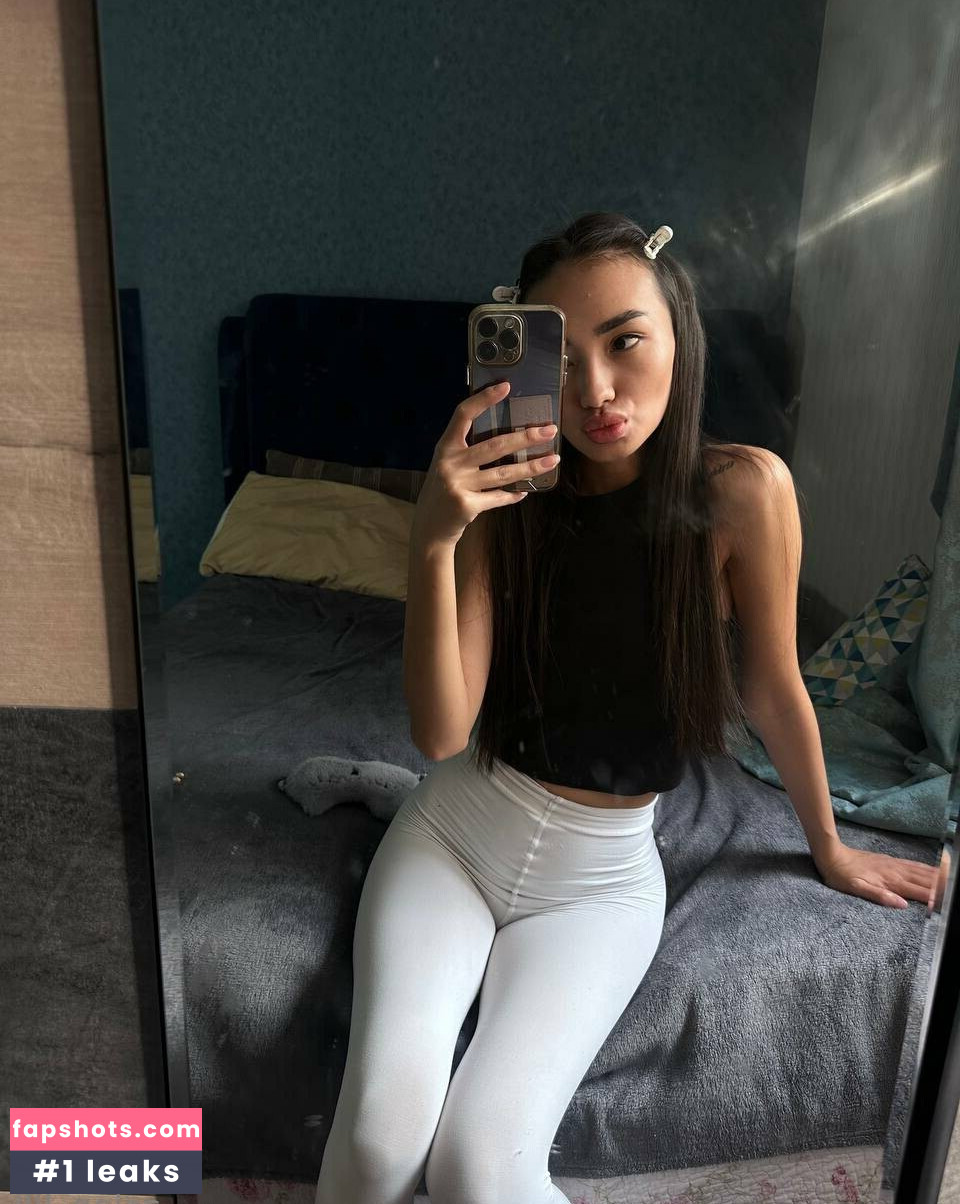 asian_lili gallery photo #16