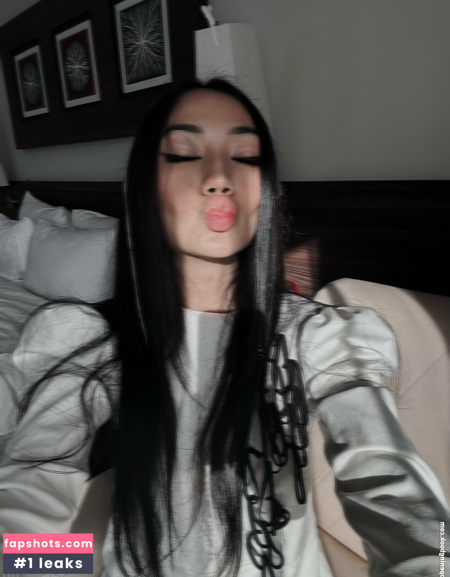 asian_lili gallery photo #17