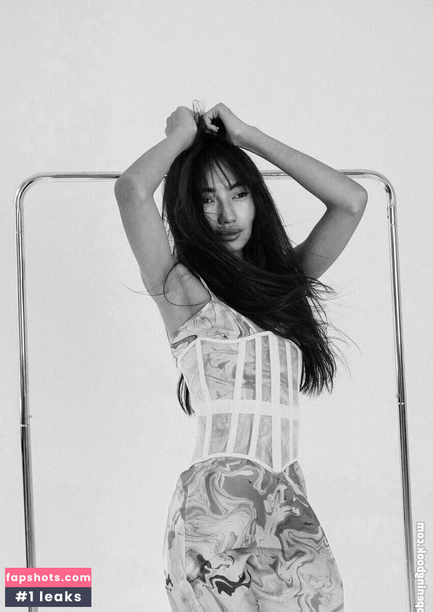 asian_lili gallery photo #3