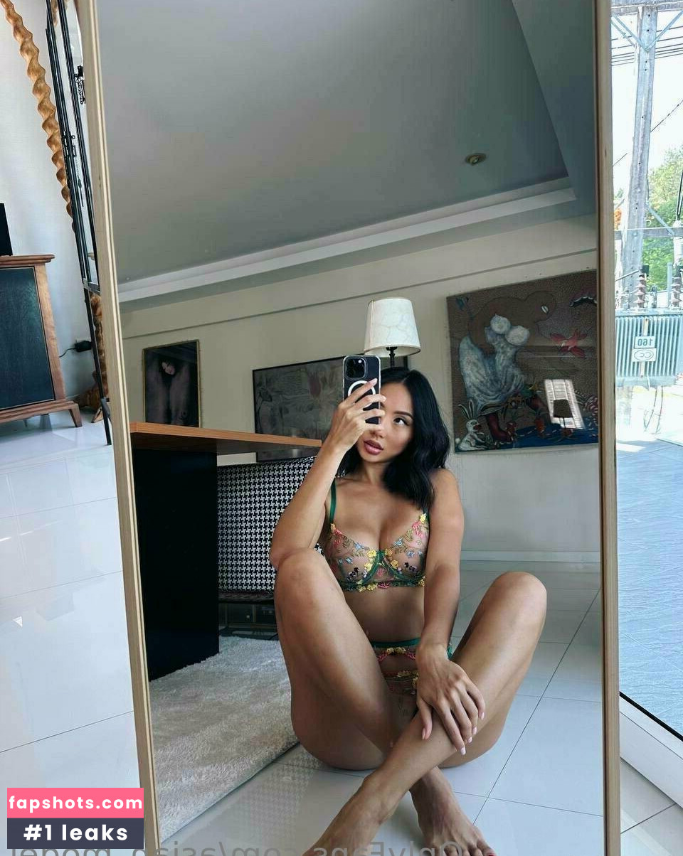 asian_model gallery photo #37