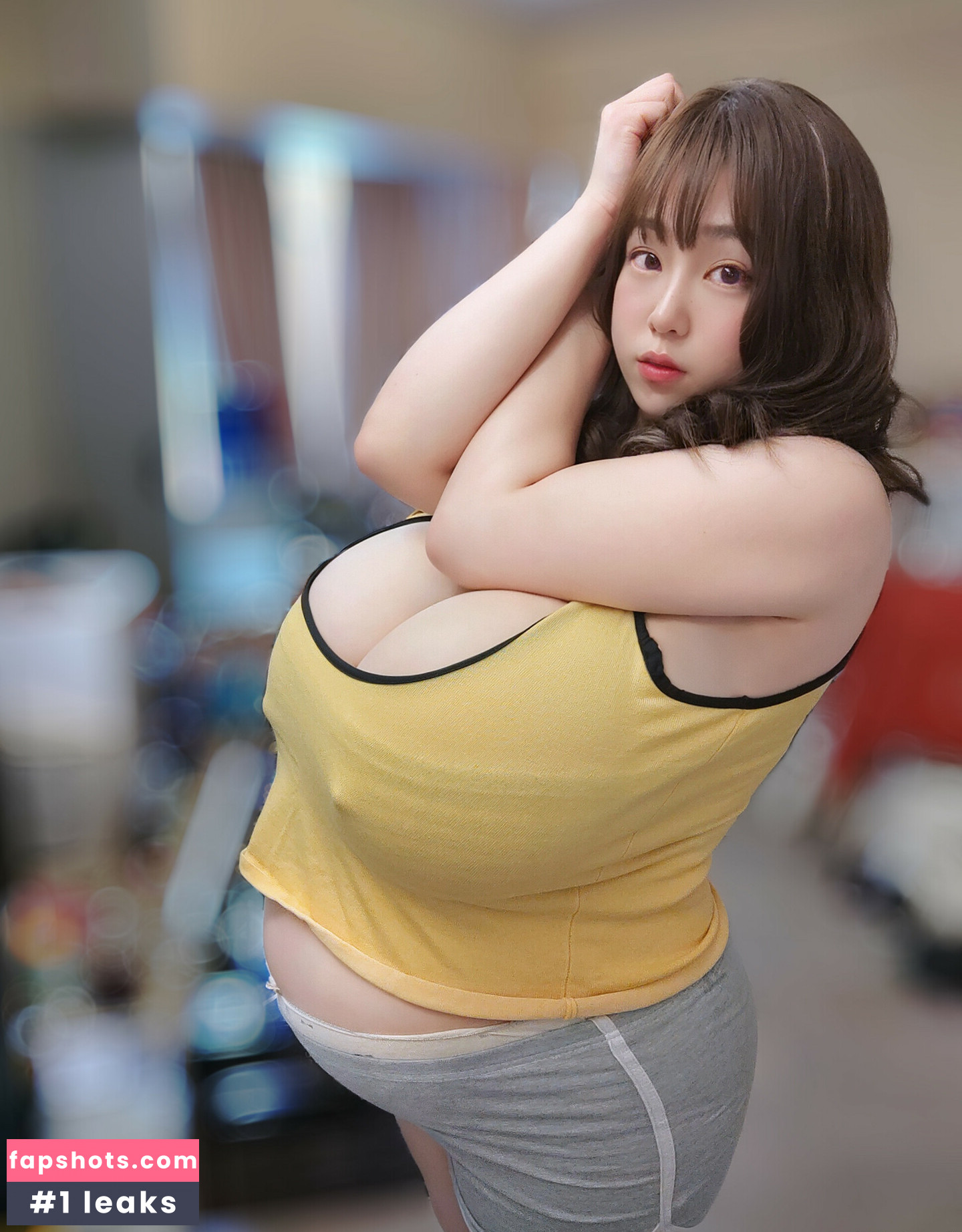 ASIAN gallery photo #15