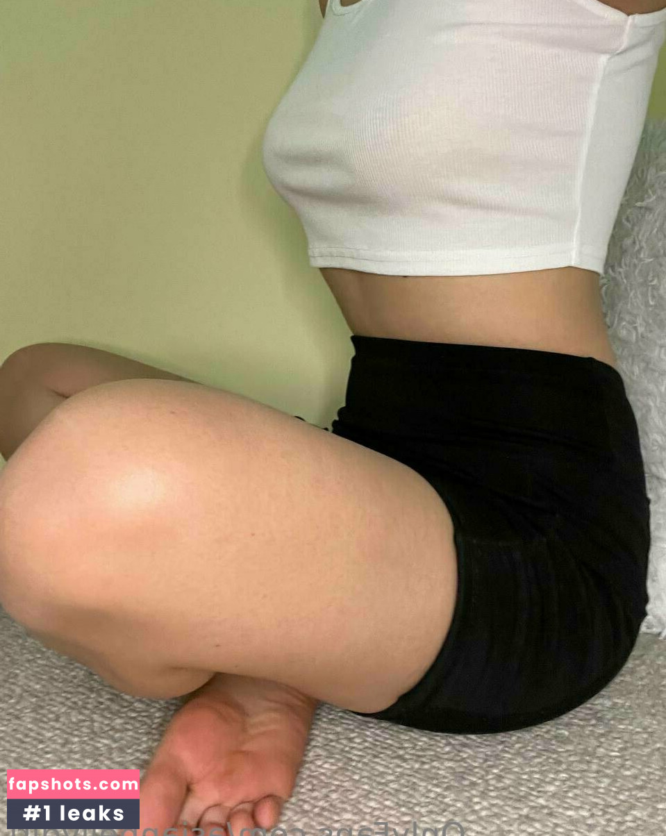 asianbellygirl gallery photo #35