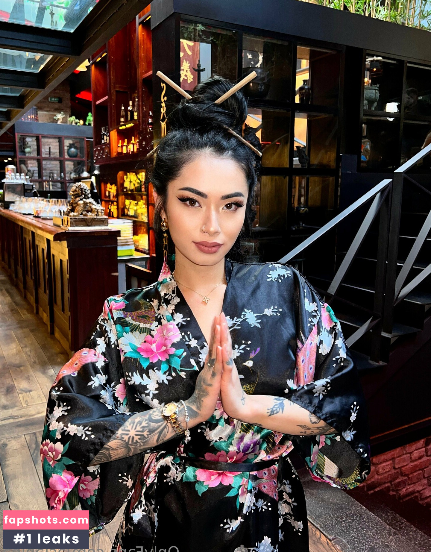 asianina gallery photo #11