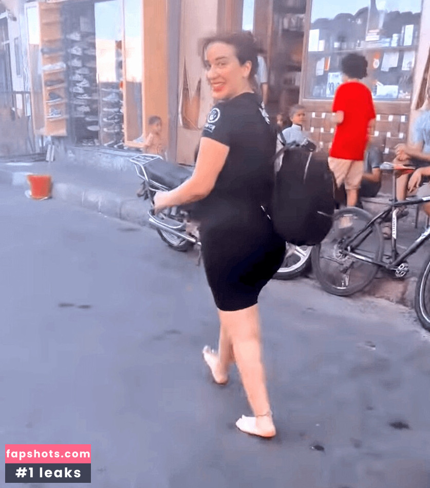 Asma Sherif Moneer gallery photo #19