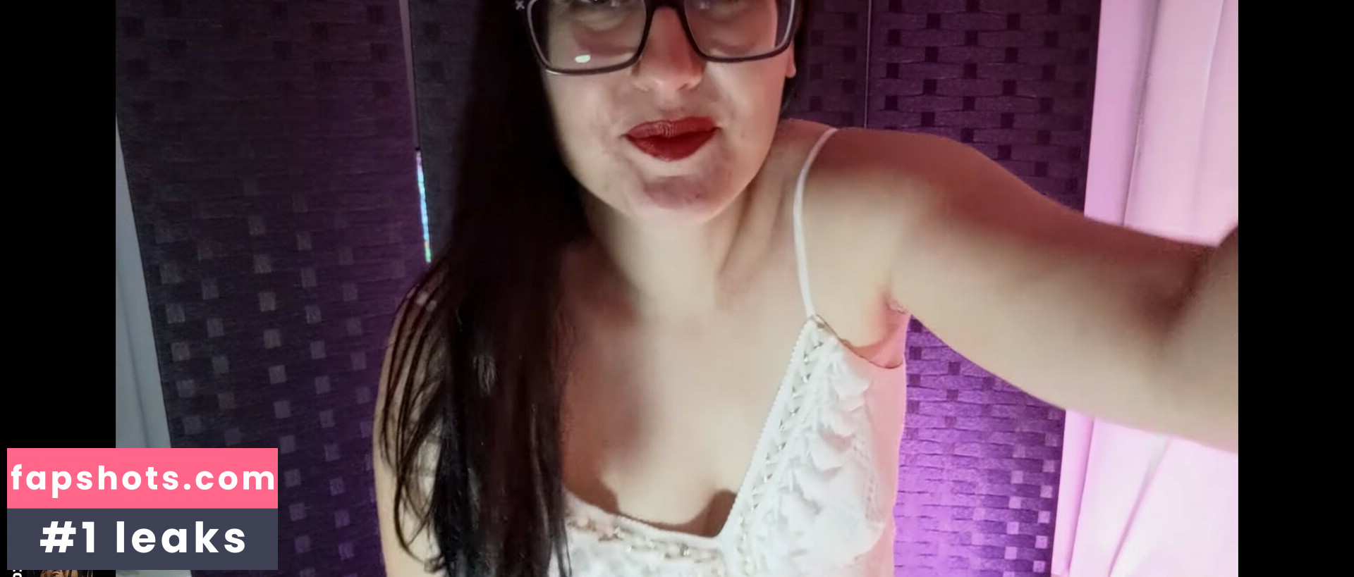 ASMR Alysaa gallery photo #4