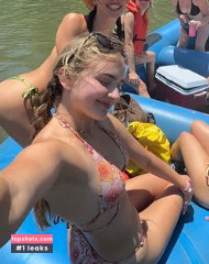 ASMR Berlin nude babe gallery