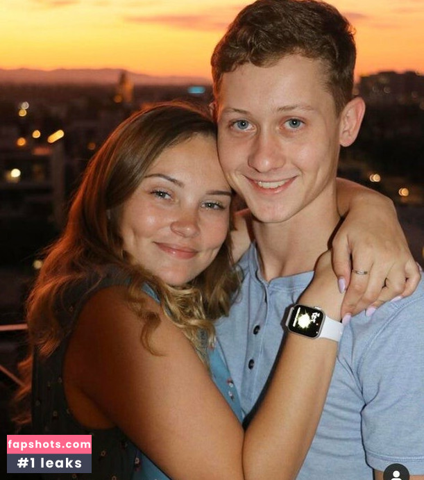 ASMR Darling gallery photo #34