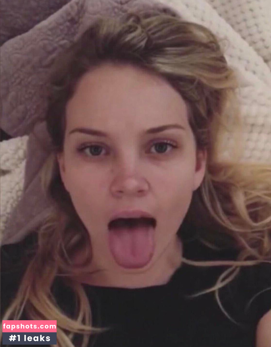 ASMR Darling gallery photo #99