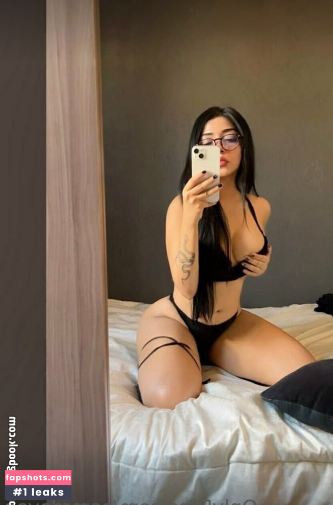 ASMR Dayana gallery photo #11