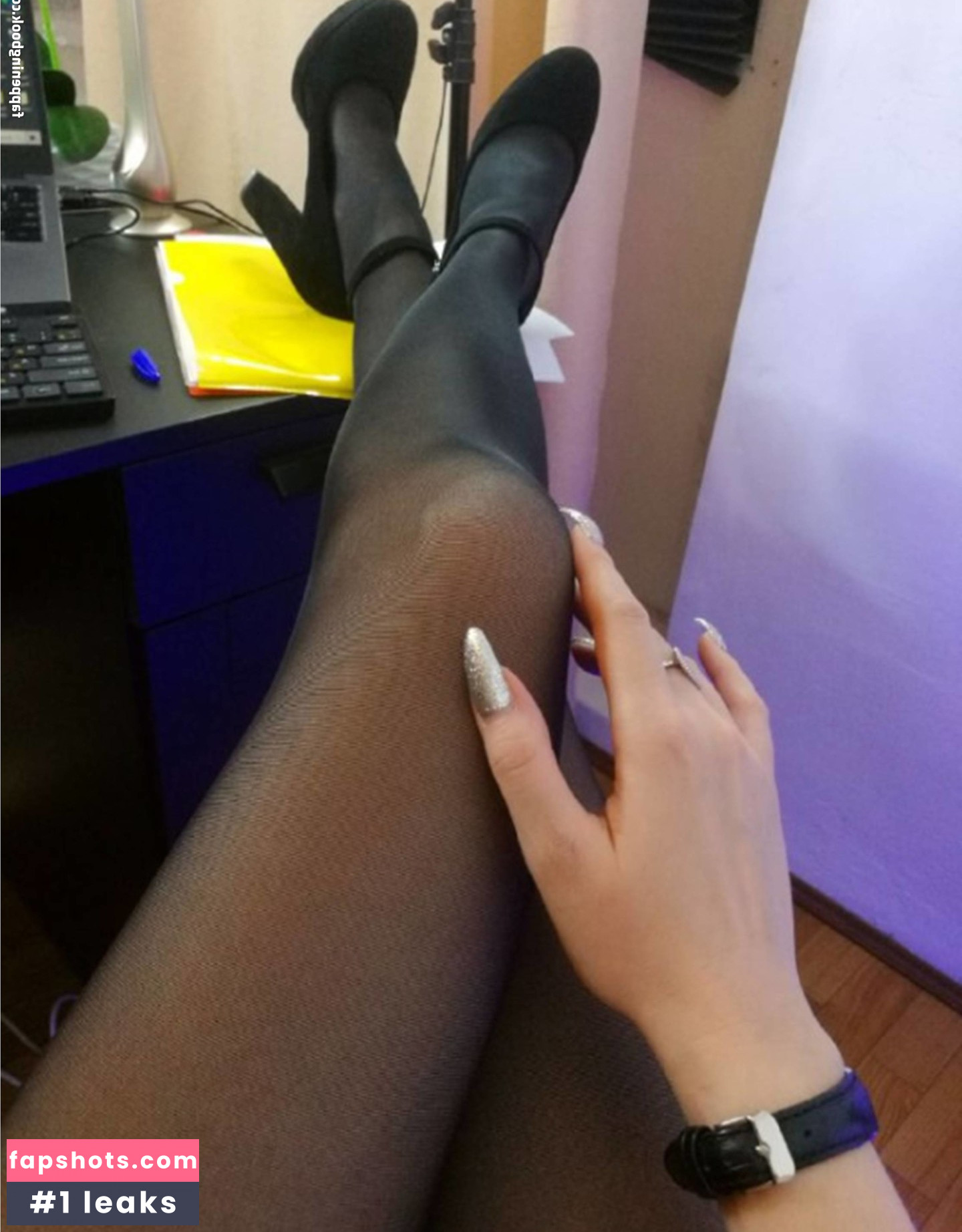 ASMR Kate Lullaby gallery photo #20